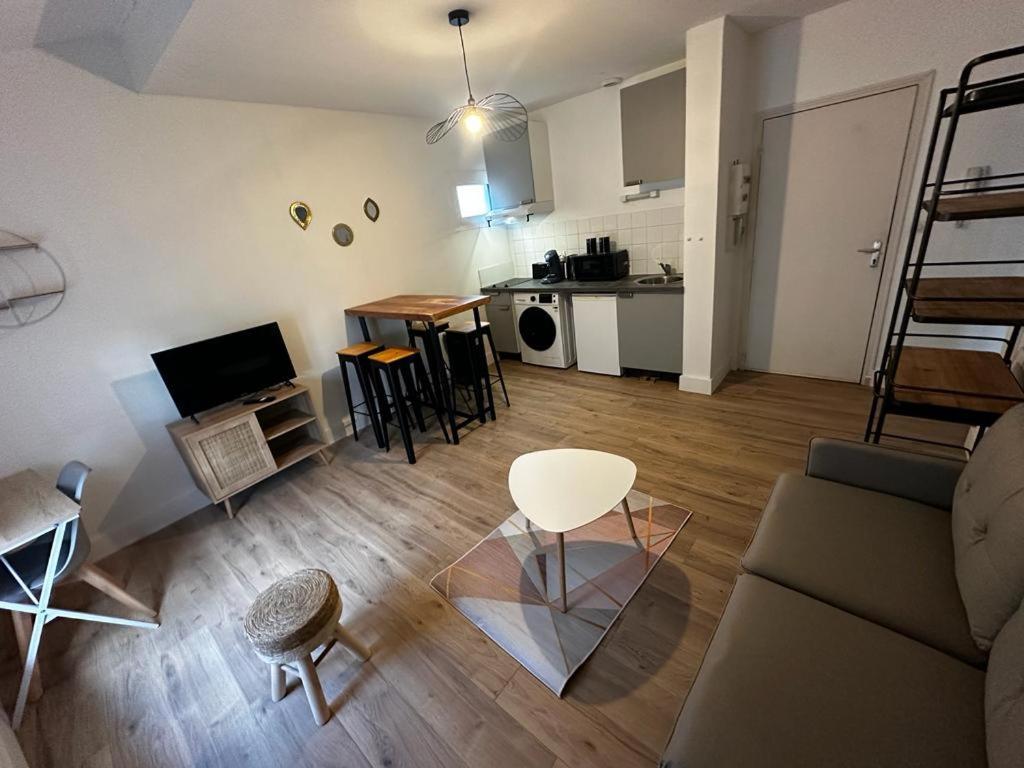 Le Petit Rempart Apartment Niort Exterior photo